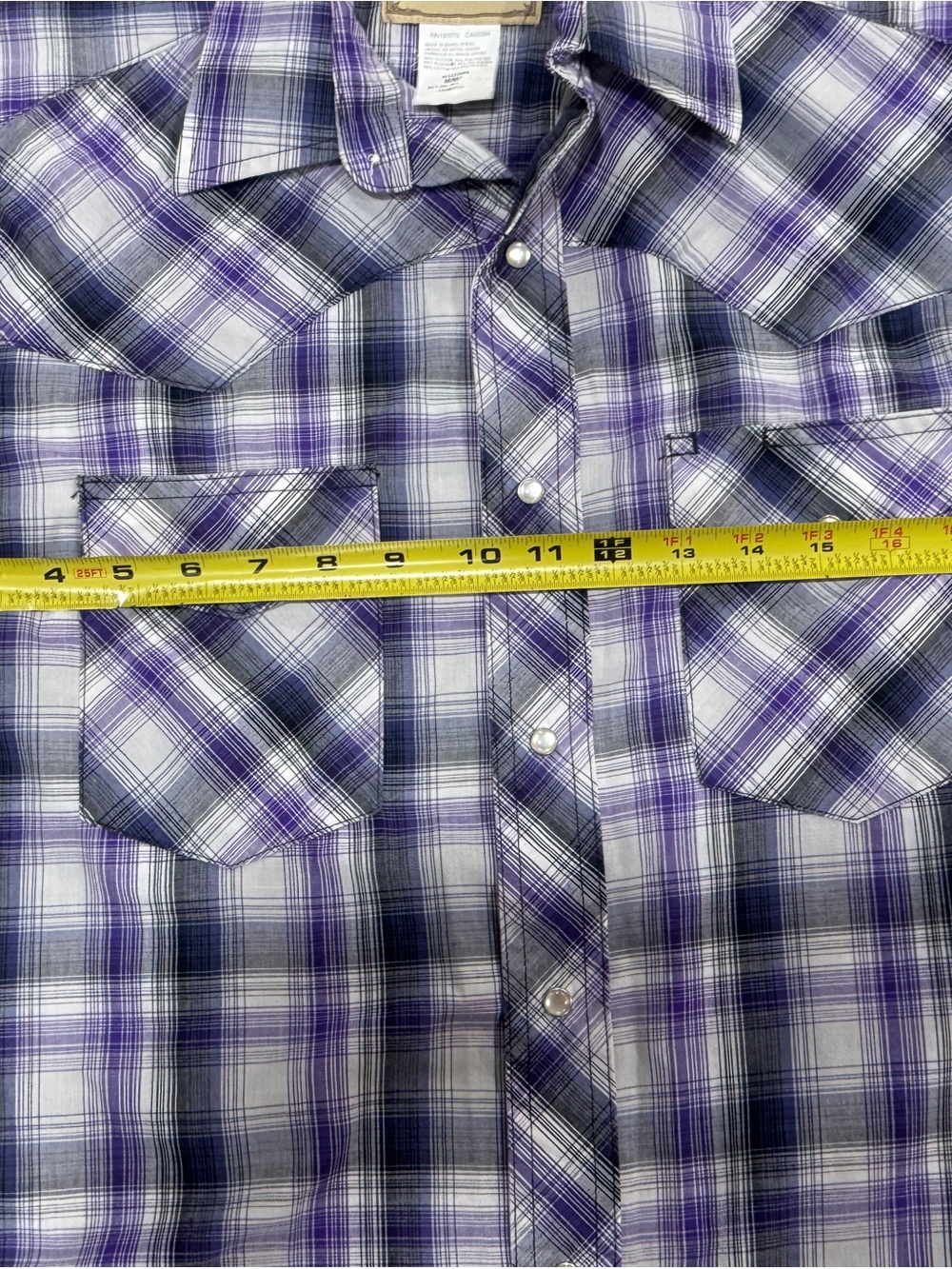 Vtg Wrangler Purple and White Plaid Short Sleeve Button-Down Shirt - Picture 6 of 8